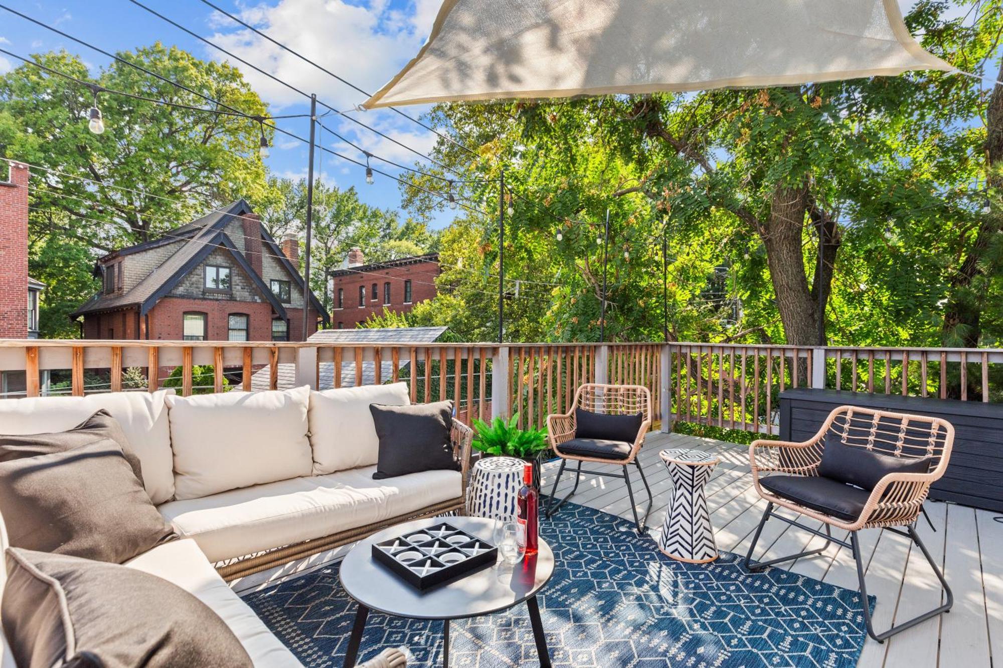 West End Whimsy | Jz Vacation Rentals Tower Grove Extérieur photo